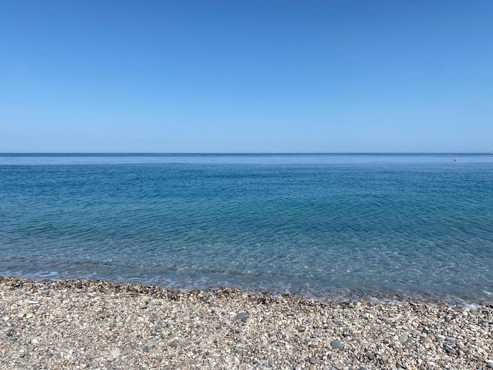Casavacanze Onda Blu Mascali Bagian luar foto